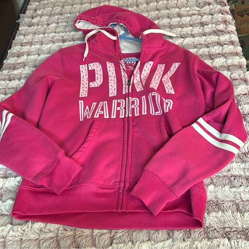 American Crown Pink
Warrior hoodie size medium